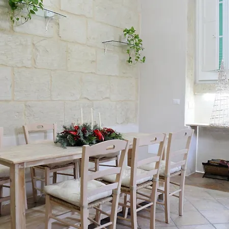 בית נופש Fiori E Follie Cursi